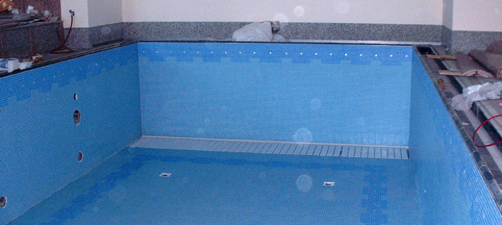 fliesen_pool_schwimmbad_03